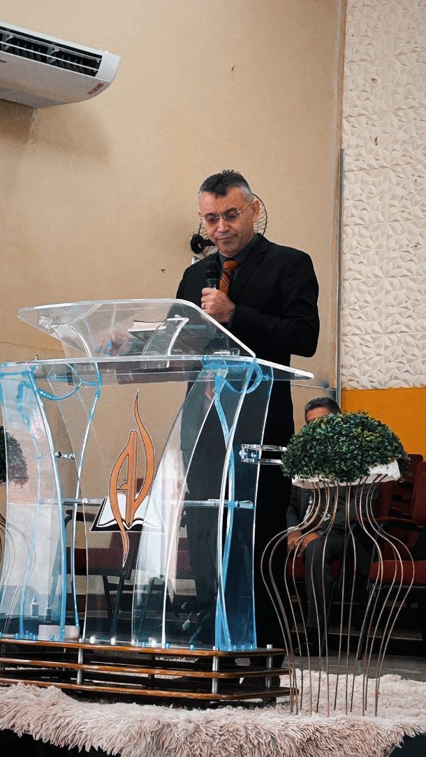 📍✨ CONSCIENTIZAÇÃO MISSIONÁRIA

O Pr. Francisco de Assis, Secretário da Semadema, participou de um importante momento de Conscientização Missionária na Assembleia de Deus em Matões do Norte.

A igreja é liderada pelo Pr. Filho, tendo como secretário de missões o Pr. Rafael. A ocasião foi marcada por ensino, despertamento e fortalecimento da visão missionária, incentivando a igreja a cumprir o chamado de levar o Evangelho a todos.

🙏 Um tempo de alinhamento e compromisso com a obra missionária!

✨ Semadema sempre em frente.

#Semadema #Missões #ConscientizaçãoMissionária #MatõesDoNorte #ObraMissionária Ide