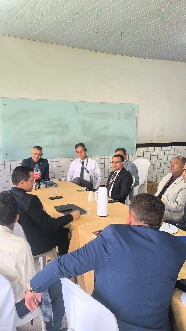 📍 RESUMO DA AGE – SANTA LUZIA DO PARUÁ

Durante a realização da AGE em Santa Luzia do Paruá, foram desenvolvidas importantes atividades voltadas ao fortalecimento da obra missionária.

Houve atendimento aos pastores e missionários, proporcionando diálogo, alinhamento e suporte às demandas do campo. Em seguida, foi realizado um almoço com o Conselho de Missões, promovendo comunhão e integração entre os líderes.

Dando continuidade à programação, aconteceu a reunião do Conselho de Missões, onde foram tratados assuntos relevantes para o avanço e organização do trabalho missionário principalmente Além Brasil.

✨ Um tempo de comunhão, planejamento e fortalecimento da missão.