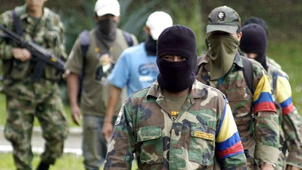 guerrilheiros_farc.jpg.620x350_q85_ltrbx