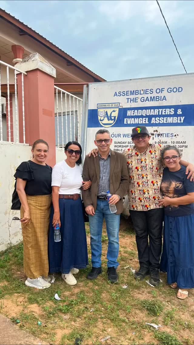 Pastor Francisco de Assis, Secretário Executivo de Missões da Semadema, realizou uma importante visita ao pastor presidente da Assembleia de Deus na Gâmbia, na África Ocidental.

Durante o encontro, foi apresentada a visão missionária da igreja no Gana, país africano que tem se destacado pela plantação de igrejas em diversas partes do mundo, inclusive em várias nações do próprio continente — como é o caso da Gâmbia.

A reunião proporcionou um momento de comunhão, troca de experiências e ampliação de perspectivas missionárias. Na ocasião, também se abriu a possibilidade para o desenvolvimento de futuras parcerias no país, fortalecendo ainda mais o avanço da obra missionária africana.

A Semadema segue comprometida com a expansão do Reino de Deus além-fronteiras, apoiando iniciativas que alcançam vidas e conectam povos através do Evangelho. 🌍✝️