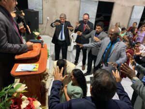 Semadema realiza posse do Pr. Ismael Costa e família na nova área missionária de Santo Hilário -Tutoia